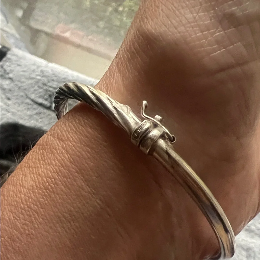 Vintage Silver Bracelet - Picture 7 of 9